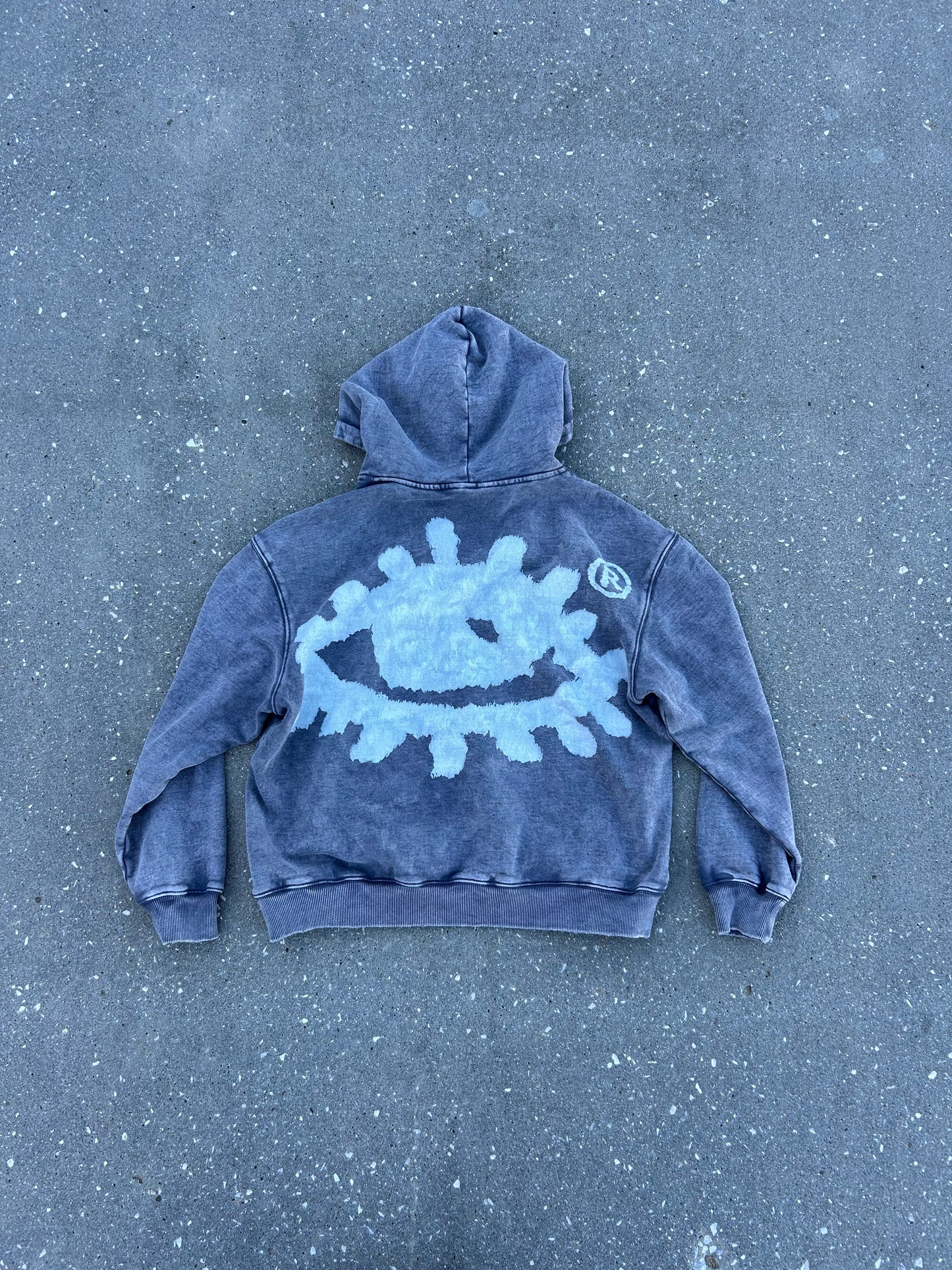 GREY “MEMBERS” HOODIE